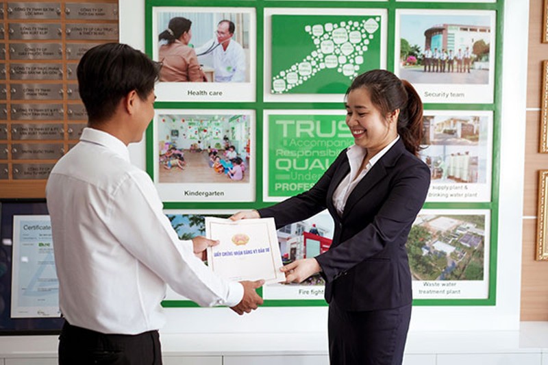 Thủ tục thành lập văn phòng đại diện mới nhất 7 Công ty Cổ phần Long Hậu chuyên cung cấp các dịch vụ pháp lý về thành lập văn phòng đại diện