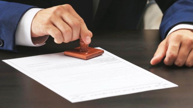 Chuyển đổi loại hình từ công ty cổ phần thành công tnhh 1 thành viên 8 Có cần khắc lại con dấu khi công ty cổ phần chuyển đổi sang công ty TNHH một thành viên?