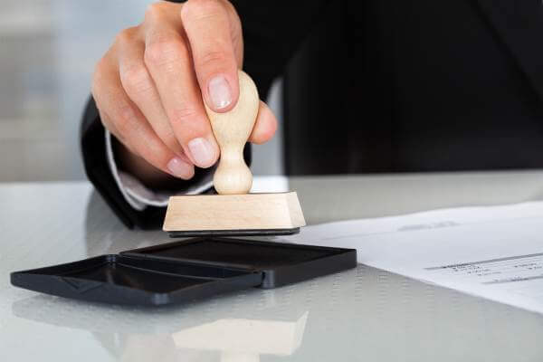 Hồ sơ, thủ tục chuyển đổi loại hình doanh nghiệp mới nhất 12 Có cần khắc lại con dấu khi chuyển đổi loại hình công ty không?